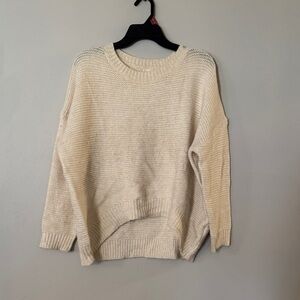 Elegant Cream Women's Crew Neck Sweater